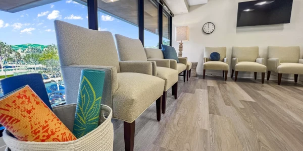 Lightfully Thousand Oaks Outpatient