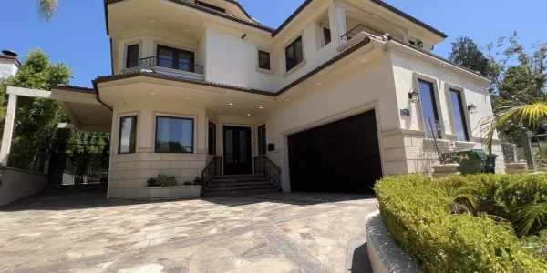 Lightfully Santa Monica Residential