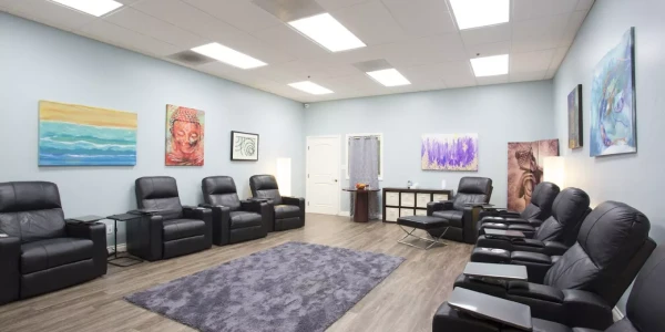 Ken Starr MD Wellness Group